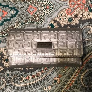 Tommy Hilfiger wallet